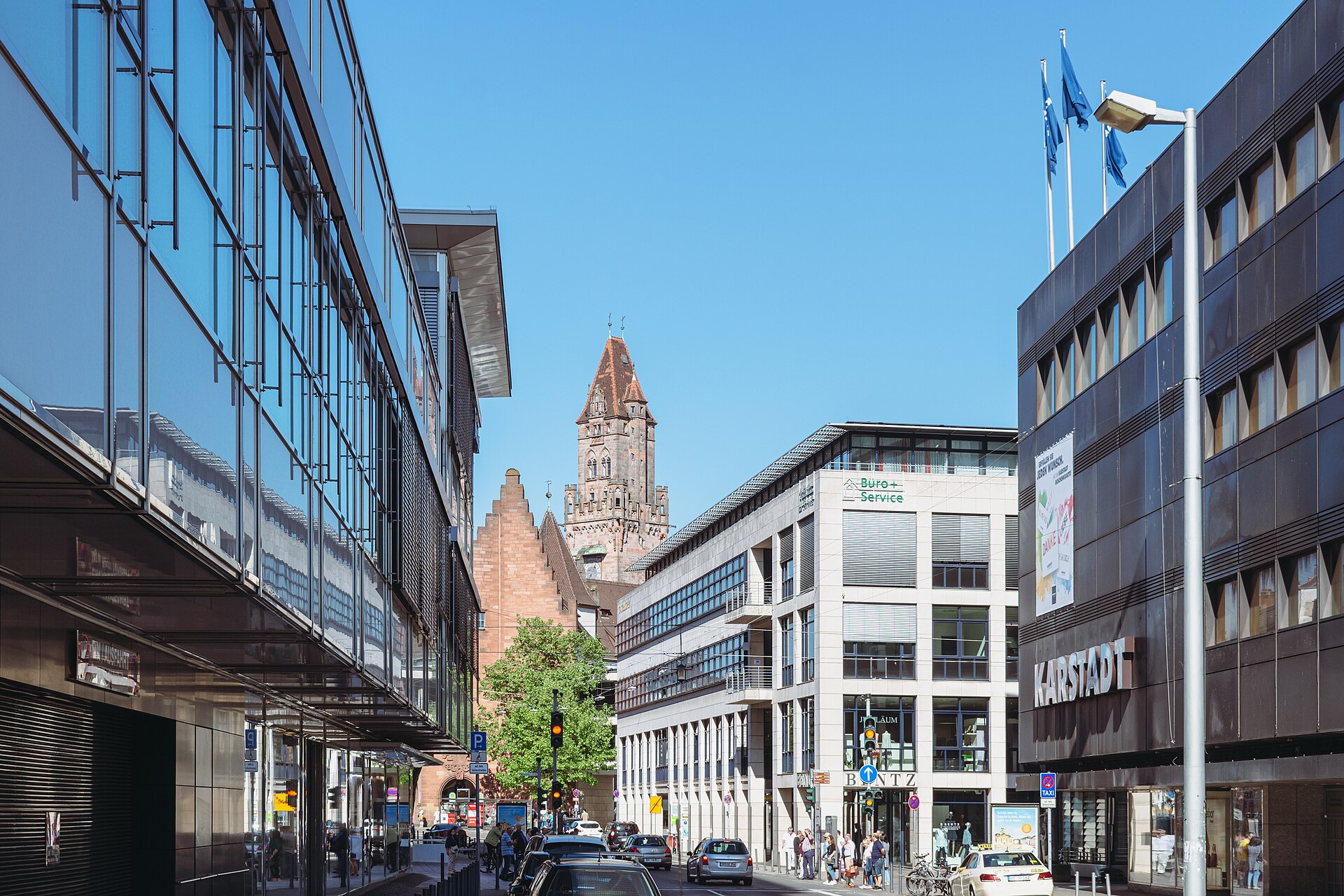 Stadtmotiv in Saarbrücken – 20180507 Rathaus Saarbrücken 02